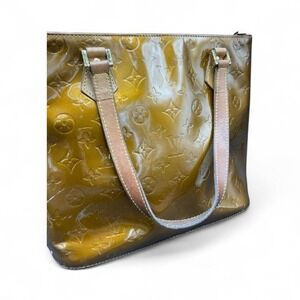 Vintage Louis Vuitton monogram vernis leather shoulder bag